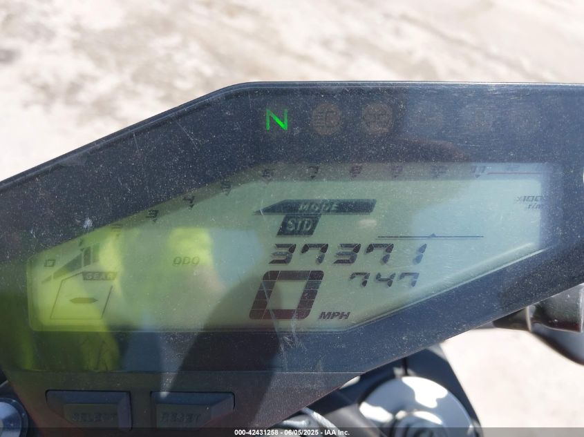 2014 Yamaha Fz09 VIN: JYARN33E2EA000130 Lot: 42431258