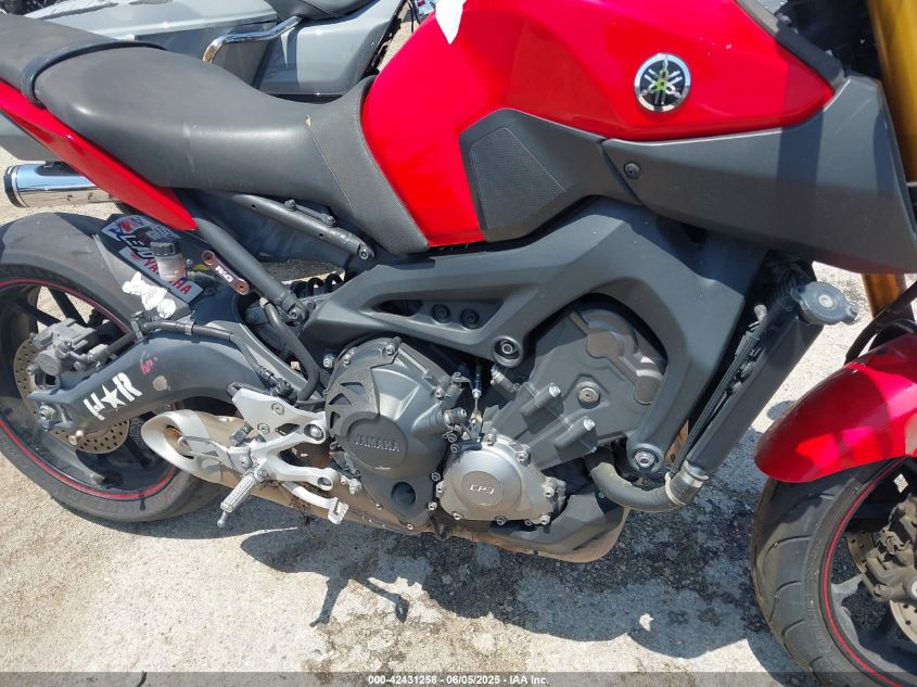 2014 Yamaha Fz09 VIN: JYARN33E2EA000130 Lot: 42431258