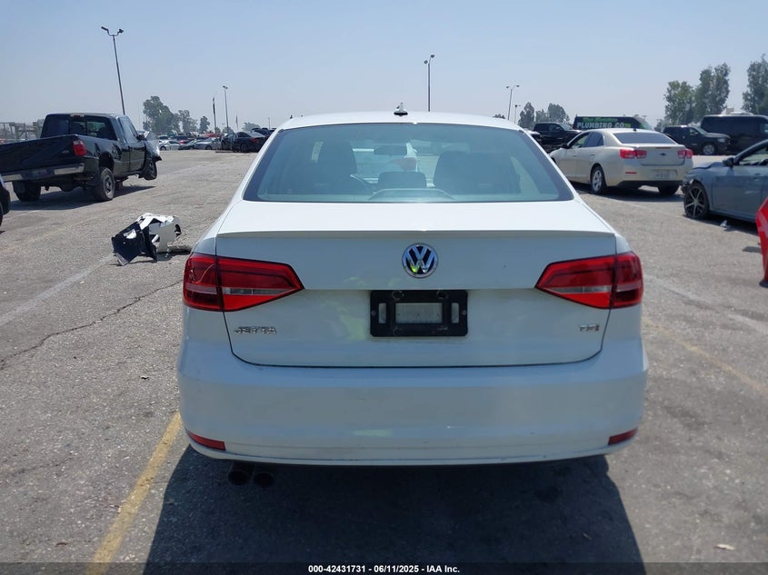 2015 VOLKSWAGEN JETTA 1.8T SE - 3VWD17AJ7FM356897