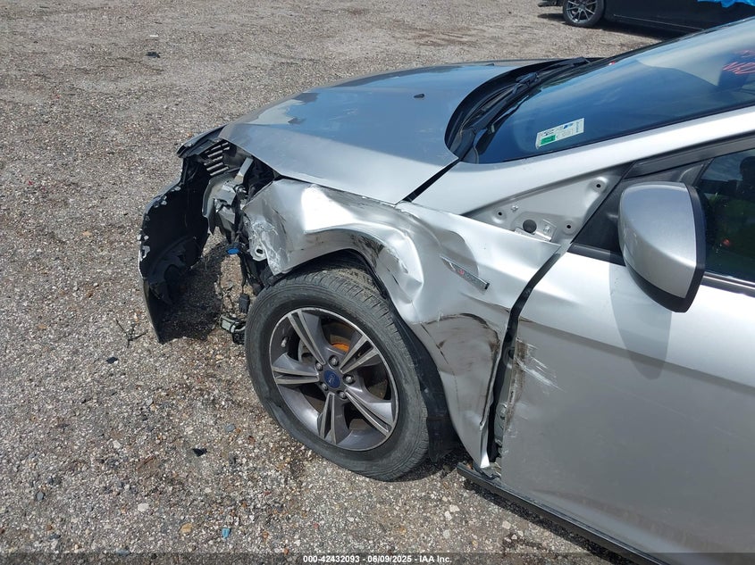 2018 FORD FOCUS SE - 1FADP3FE8JL256734