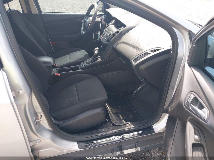 2018 FORD FOCUS SE - 1FADP3FE8JL256734