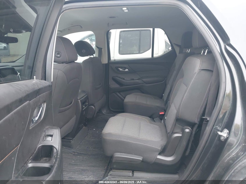VIN 1GNERGKW2KJ248809 2019 CHEVROLET TRAVERSE LT