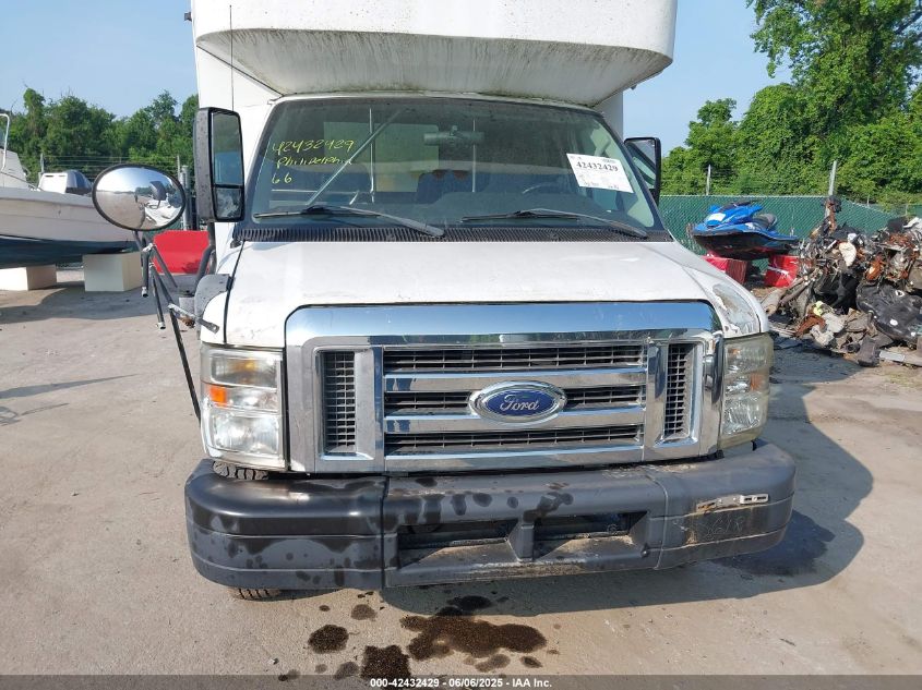 2011 Ford E-450 Cutaway VIN: 1FDFE4FS5BDB05216 Lot: 42432429