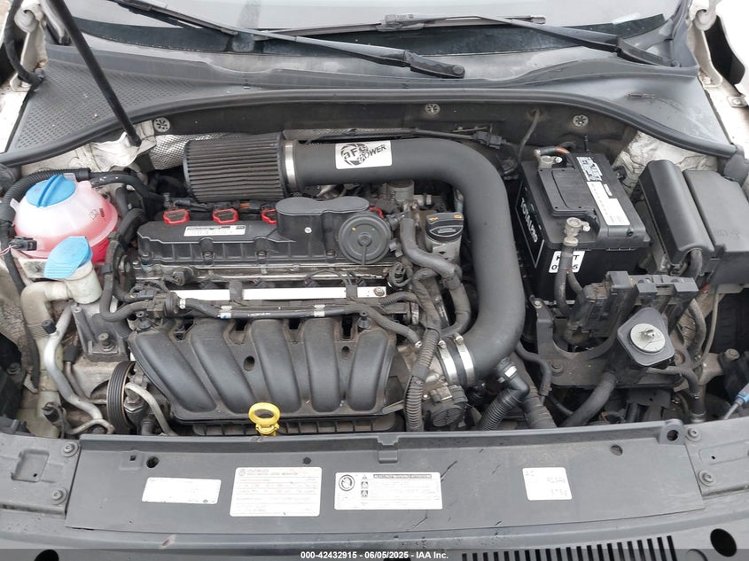 2014 VOLKSWAGEN PASSAT 2.5L SE - 1VWBP7A3XEC017669