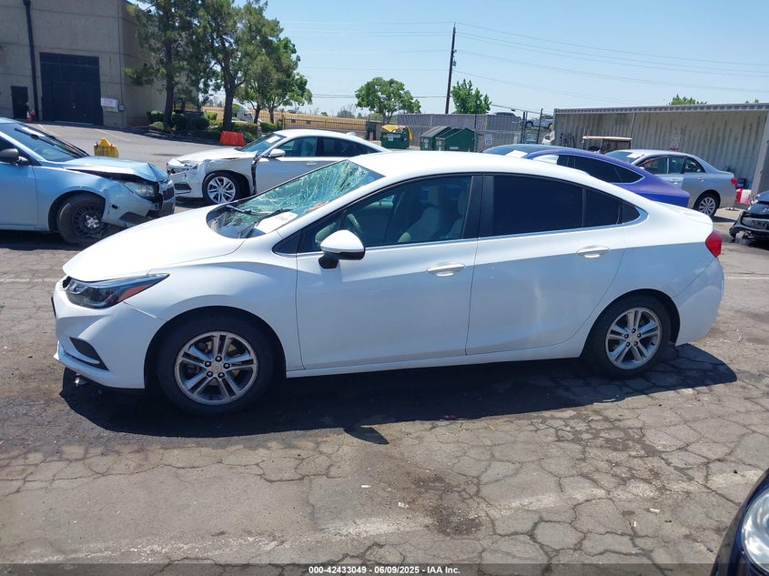 2018 CHEVROLET CRUZE VIN: 1G1BE5SM8J7184953