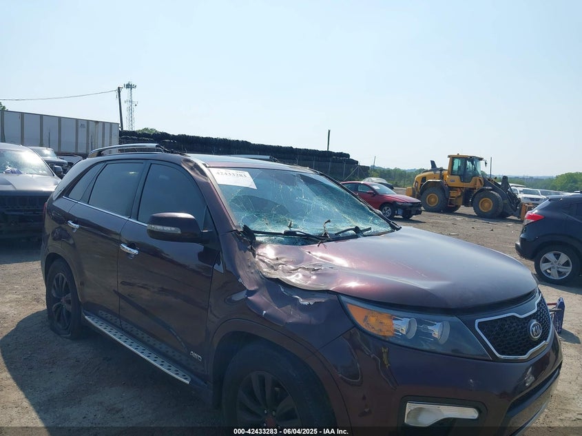2013 KIA SORENTO SX V6 - 5XYKWDA22DG373135