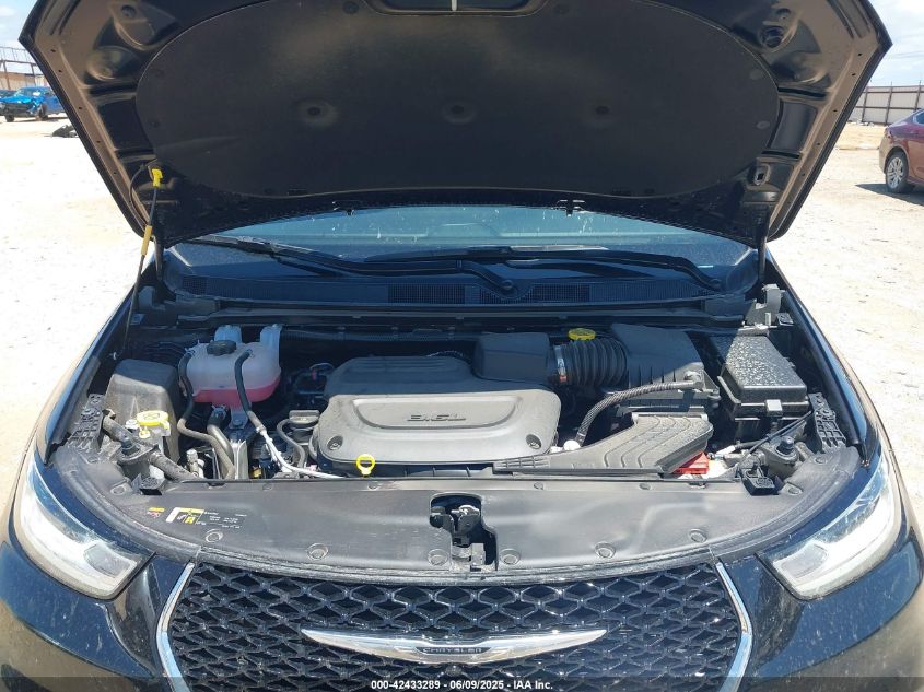 2025 Chrysler Pacifica - 2C4RC1BG8SR531616