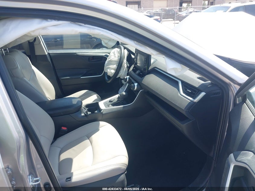 2021 TOYOTA RAV4 HYBRID 2.5L I-4 DI, DOHC, V(VIN: 4T3MWRFV8MU031635