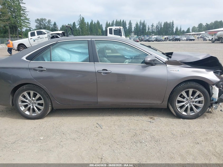 2015 TOYOTA CAMRY HYBRID XLE - 4T1BD1FK3FU158471