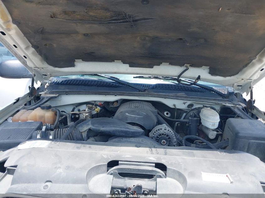 2003 Chevrolet Silverado 1500 Ls VIN: 2GCEK19T131117999 Lot: 42433997