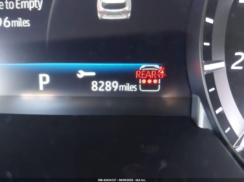 2024 Toyota Highlander Le VIN: 5TDKDRBH4RS560084 Lot: 42434127