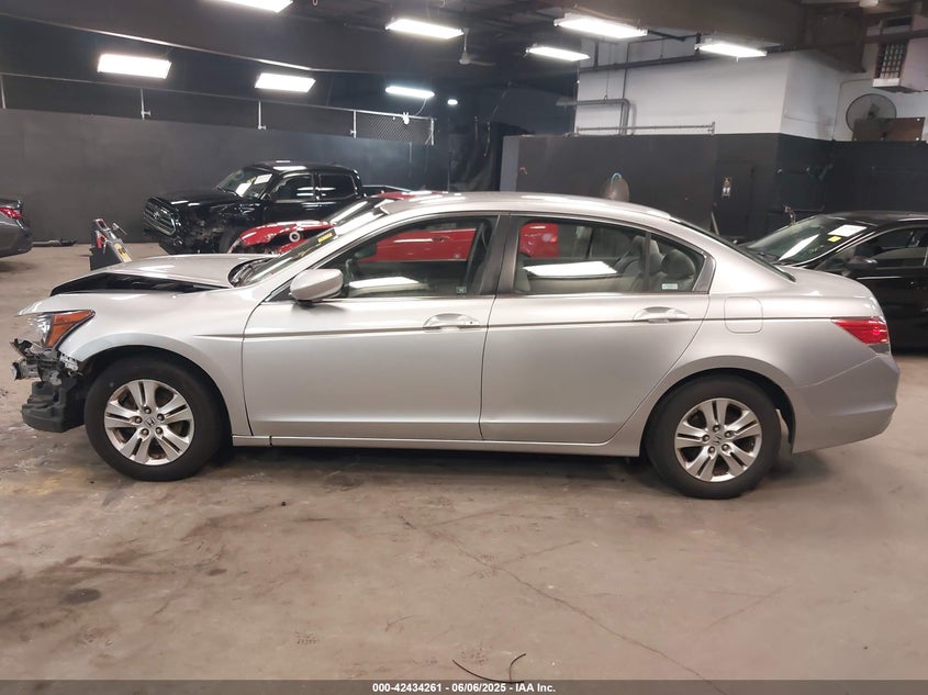 2008 Honda Accord 2.4 Lx-P VIN: 1HGCP26448A133947 Lot: 42434261