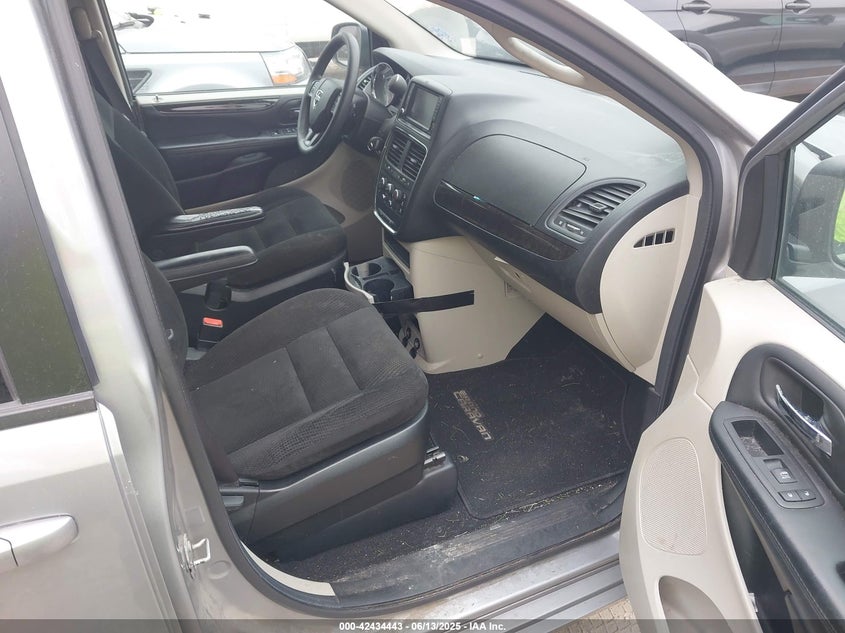 2017 DODGE GRAND CARAVAN SE - 2C4RDGBG0HR660829