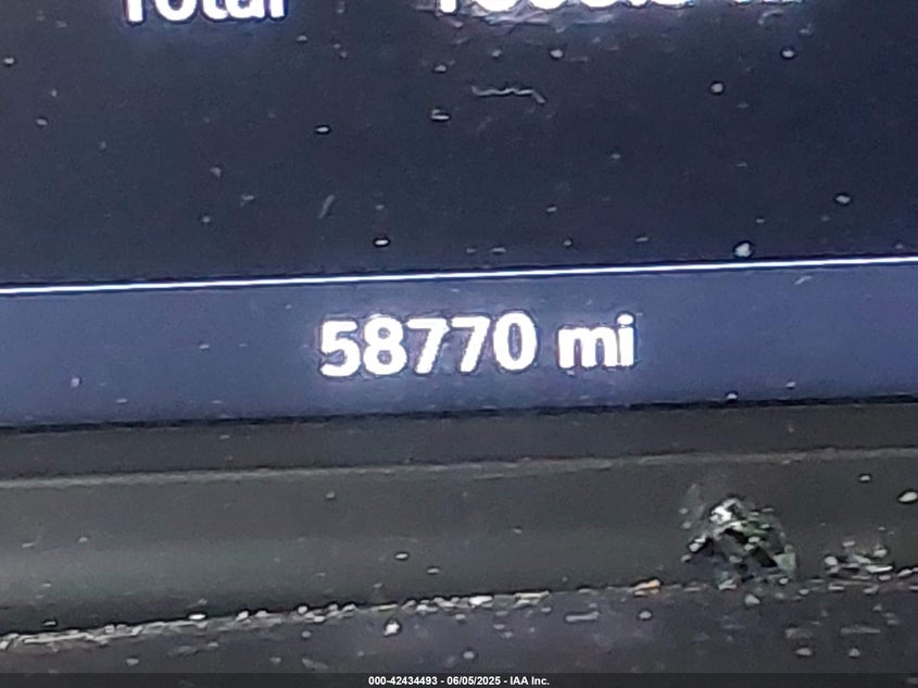 2021 CHEVROLET SILVERADO 1500 4WD  SHORT BED LT WITH 2FL - 1GCPYJEK3MZ398247