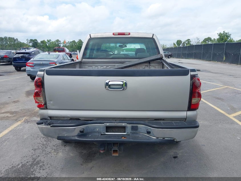 2005 Chevrolet Silverado 1500 Ls VIN: 2GCEK13T151164221 Lot: 42435247
