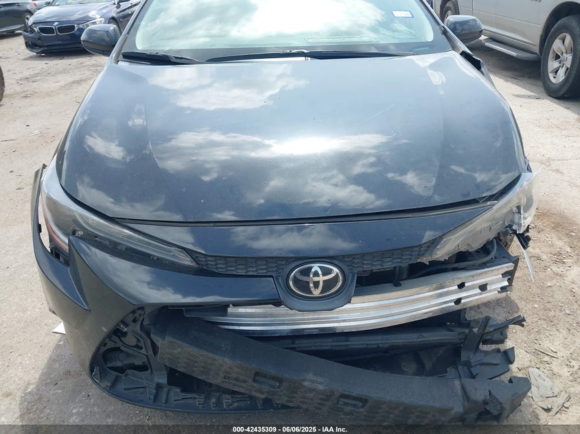 VIN 5YFEPMAE0MP233682 2021 TOYOTA COROLLA LE