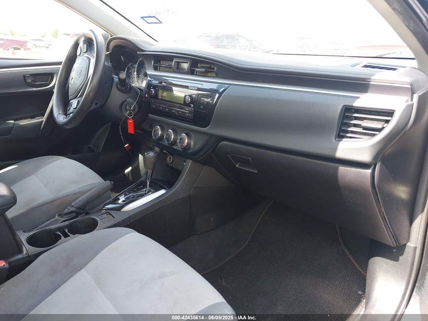 2014 TOYOTA COROLLA VIN: 5YFBURHE9EP092031