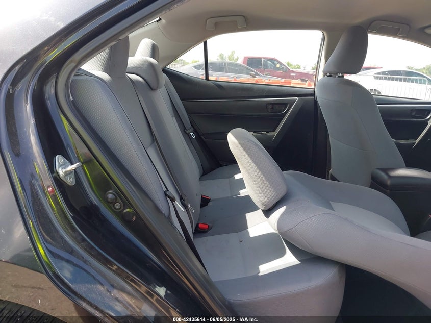 2014 TOYOTA COROLLA VIN: 5YFBURHE9EP092031
