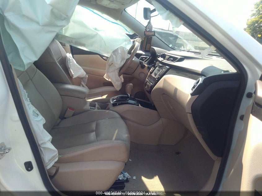 2015 NISSAN ROGUE SL - 5N1AT2MT4FC924942