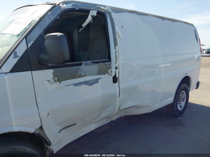 2003 Chevrolet Express VIN: 1GCGG25V231192787 Lot: 42436235