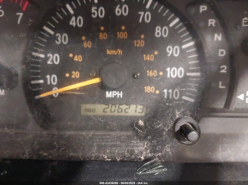 2004 Toyota Tundra Limited V8 VIN: 5TBDT48134S435359 Lot: 42436260