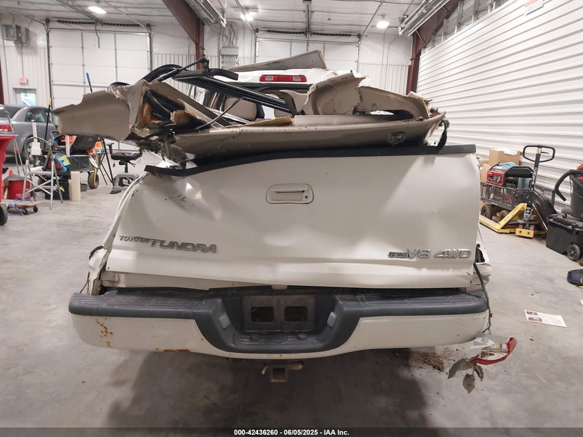 2004 Toyota Tundra Limited V8 VIN: 5TBDT48134S435359 Lot: 42436260