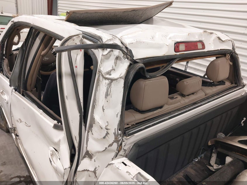 2004 Toyota Tundra Limited V8 VIN: 5TBDT48134S435359 Lot: 42436260