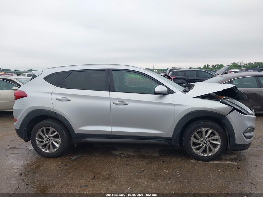 2016 HYUNDAI TUCSON SE - KM8J3CA44GU054897