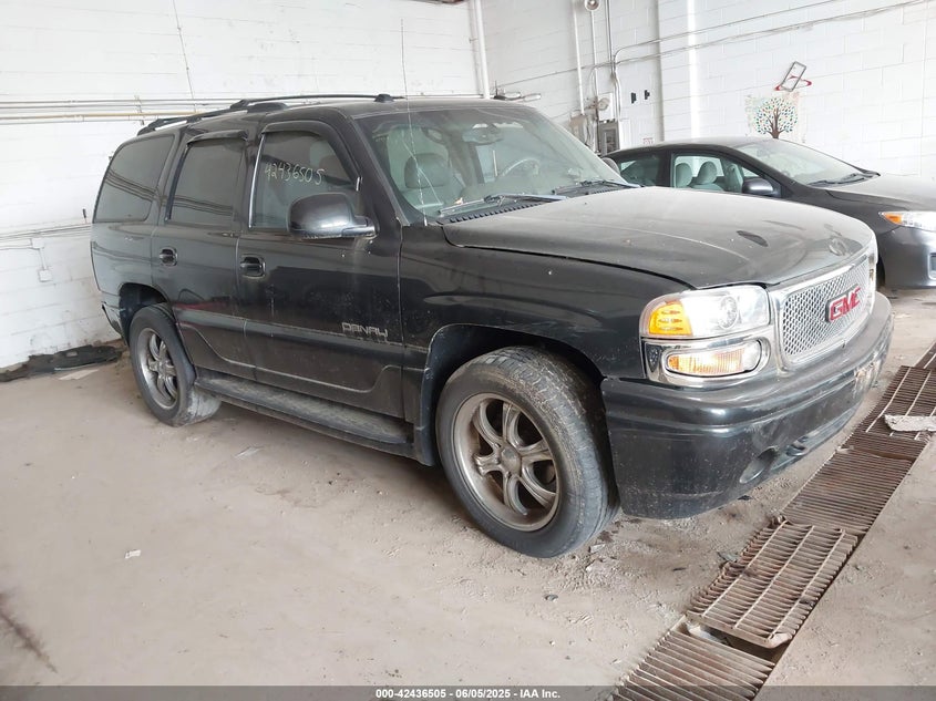 2004 GMC Yukon Denali