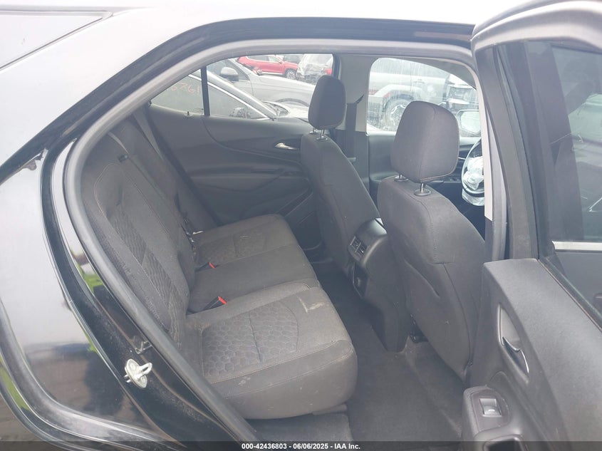 2018 CHEVROLET EQUINOX VIN: 2GNAXKEX7J6228160