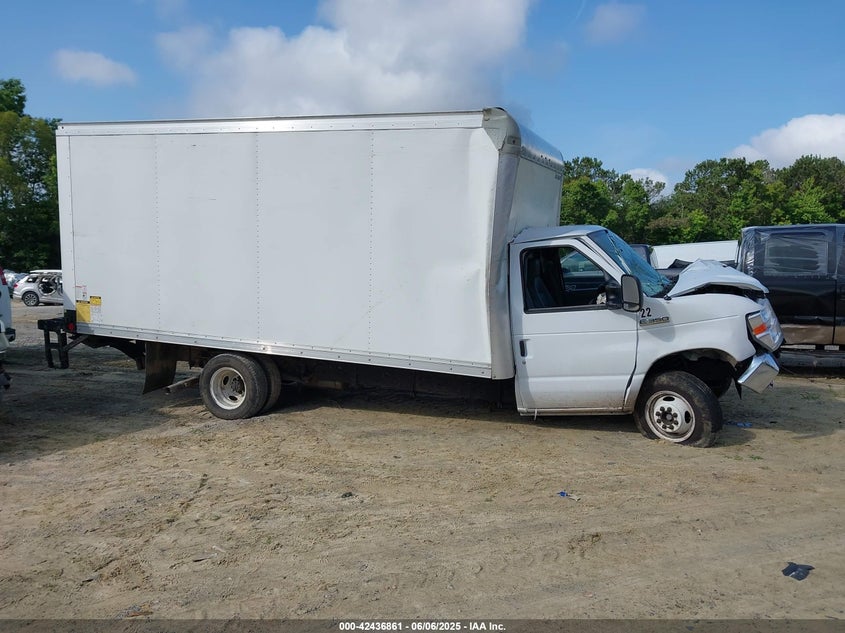 1FDWE3FK8NDC31472 2022 FORD ECONOLINE photo no. 17