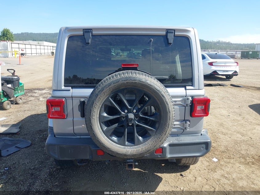 2018 JEEP WRANGLER UNLIMITED SAHARA - 1C4HJXEG2JW124882