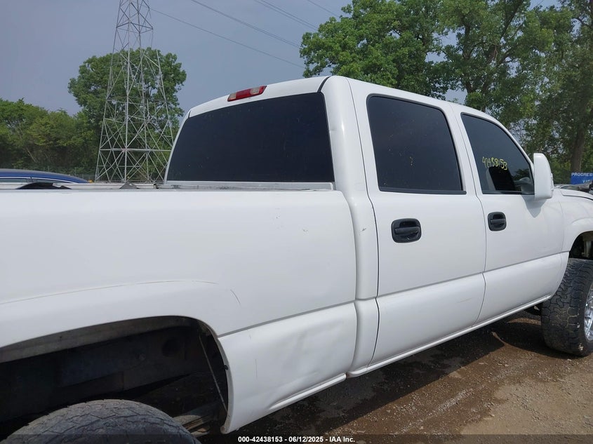 2005 Chevrolet Silverado 2500Hd Ls VIN: 1GCHC23285F902659 Lot: 42438153