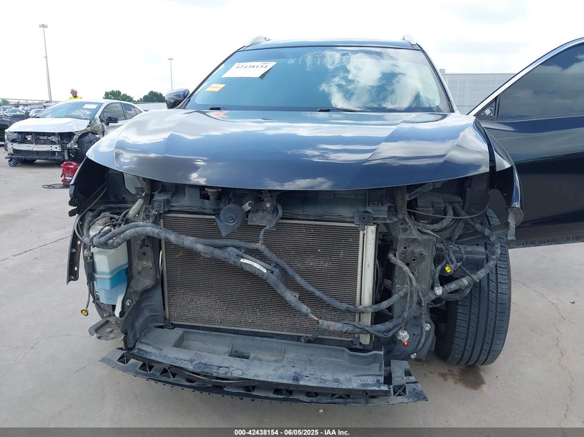 2017 NISSAN ROGUE SV - KNMAT2MTXHP539983