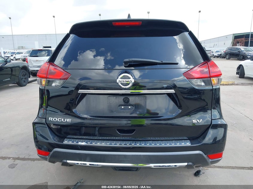2017 NISSAN ROGUE SV - KNMAT2MTXHP539983