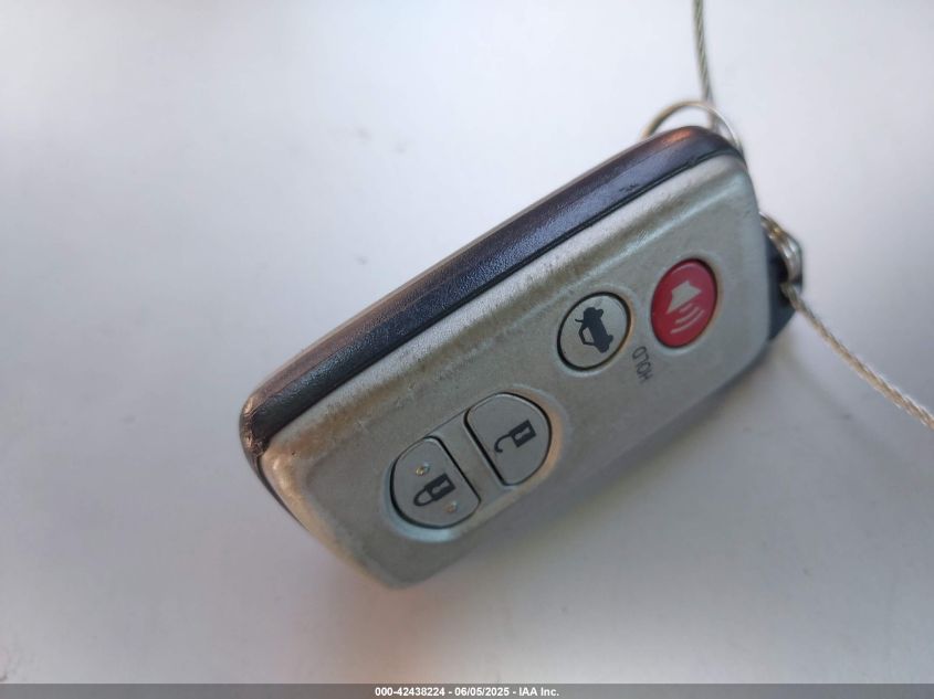 2007 Toyota Camry Hybrid VIN: JTNBB46K073002841 Lot: 42438224