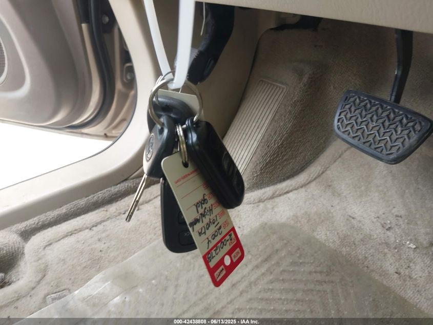 2004 Toyota Highlander Limited V6 VIN: JTEEP21A740001278 Lot: 42438808