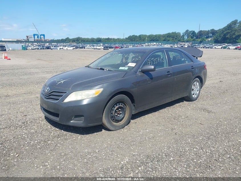 2010 Toyota Camry Le 4T1BF3EK7AU079255 photo 1