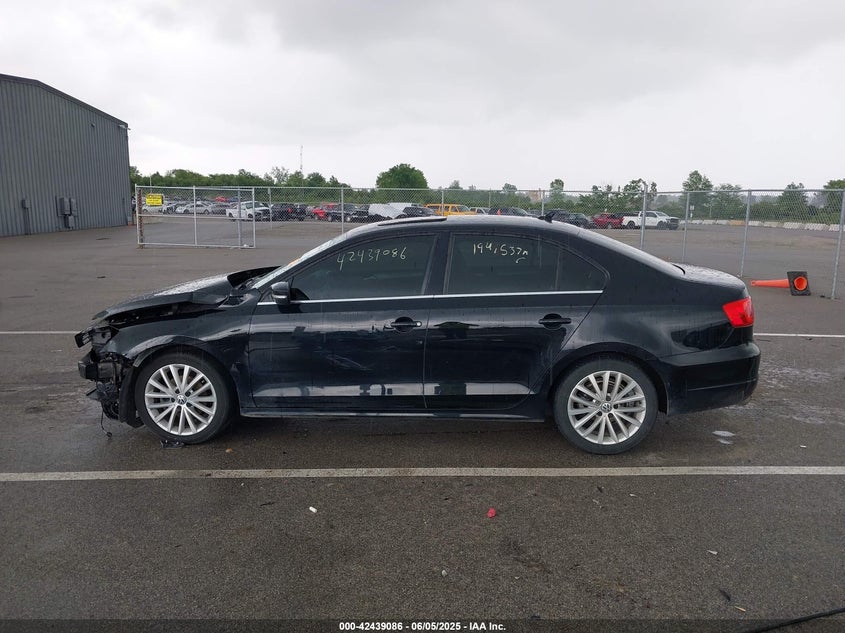 2014 VOLKSWAGEN JETTA 1.8T SEL - 3VWL07AJXEM423022