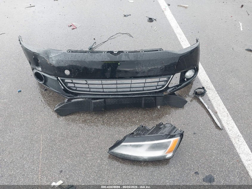 2014 VOLKSWAGEN JETTA 1.8T SEL - 3VWL07AJXEM423022