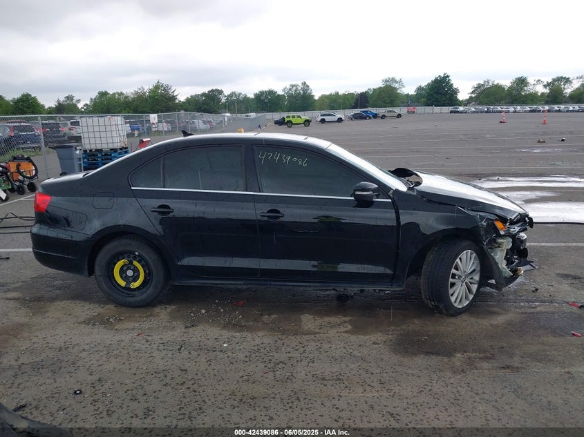 2014 VOLKSWAGEN JETTA 1.8T SEL - 3VWL07AJXEM423022