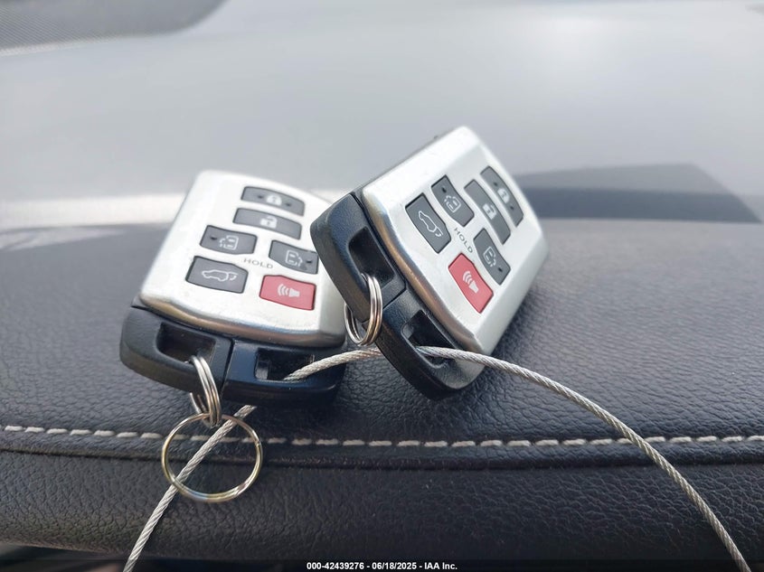 2016 Toyota Sienna Xle 8 Passenger VIN: 5TDYK3DC6GS713107 Lot: 42439276