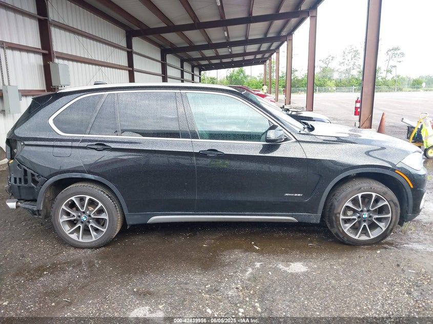 2018 BMW X5 VIN: 5UXKR0C50J0Y02733