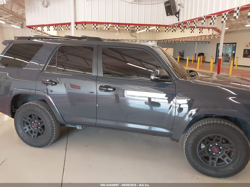 2024 TOYOTA 4RUNNER SR5 PREMIUM - JTENU5JR7R6234162