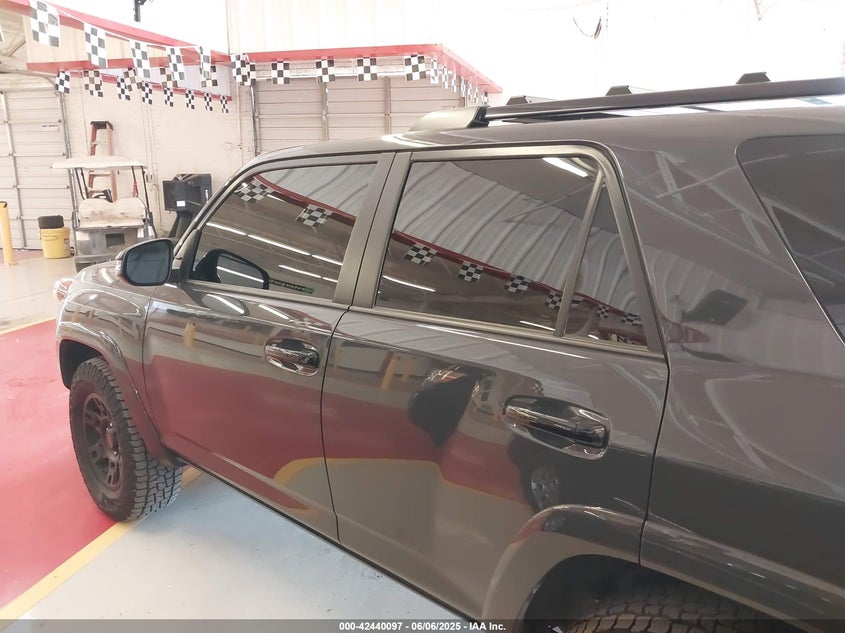2024 TOYOTA 4RUNNER SR5 PREMIUM - JTENU5JR7R6234162