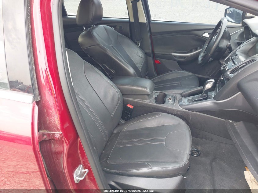 2014 FORD FOCUS TITANIUM - 1FADP3J23EL233249