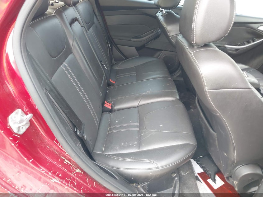 2014 FORD FOCUS TITANIUM - 1FADP3J23EL233249