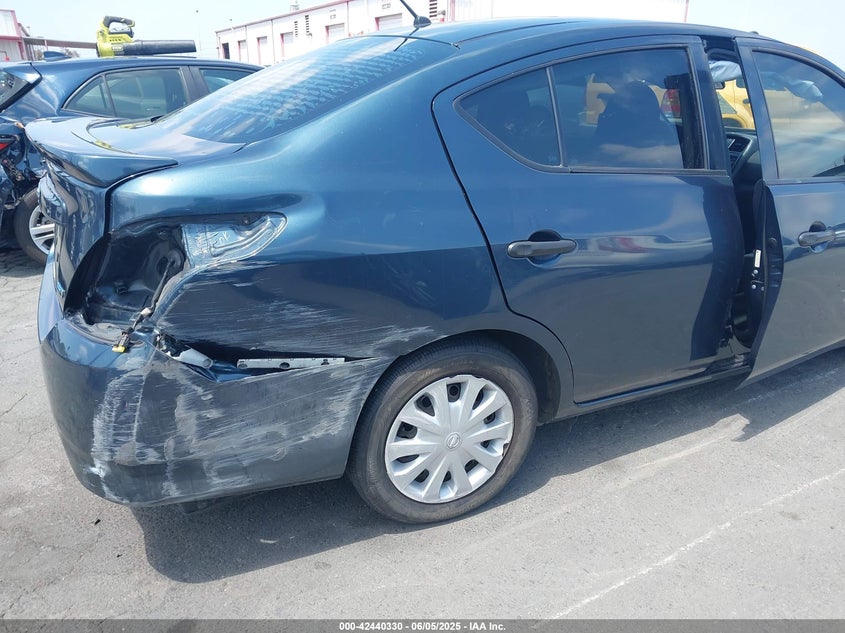 2016 NISSAN VERSA 1.6 S+ - 3N1CN7AP5GL829701