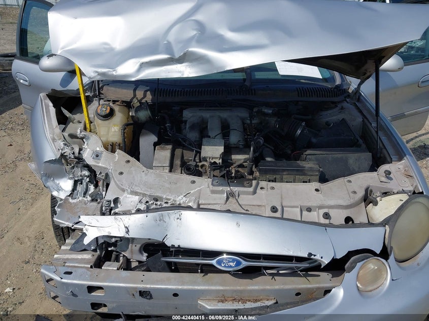 1999 Ford Taurus Se/Se-Ne VIN: 1FAFP53SXXA231028 Lot: 42440415