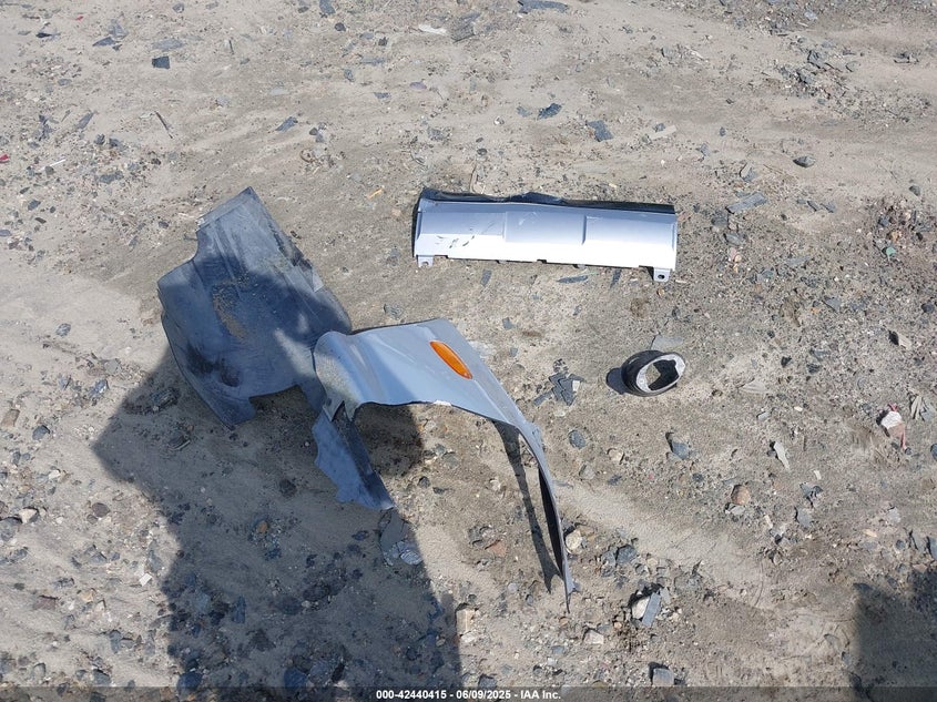 1999 Ford Taurus Se/Se-Ne VIN: 1FAFP53SXXA231028 Lot: 42440415